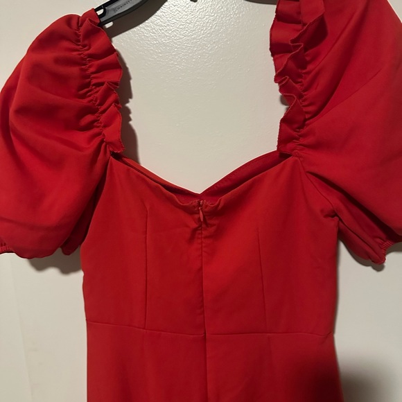 Trendyol Red Midi Dress with Puff Sleeves - Picture 14 of 16